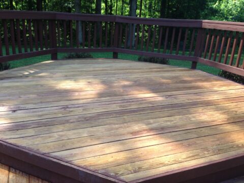 Deck power washing in Richmond VA